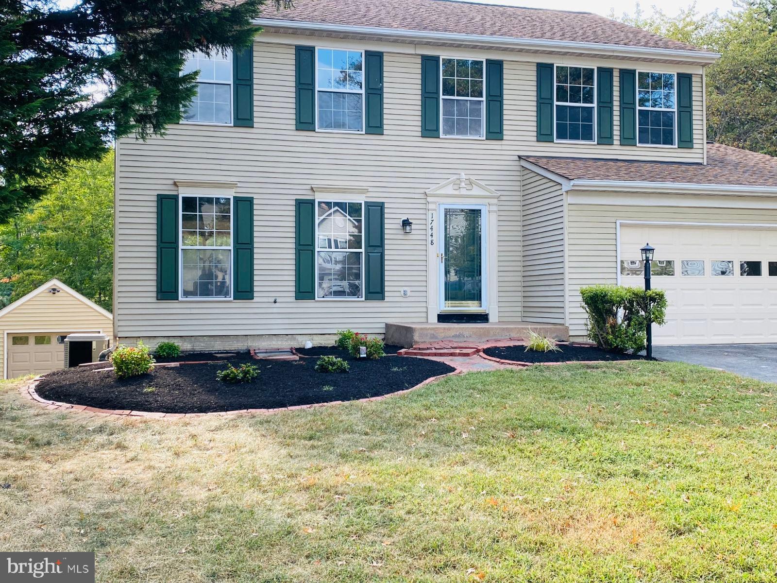 WAYSIDE VILLAGE - Residential