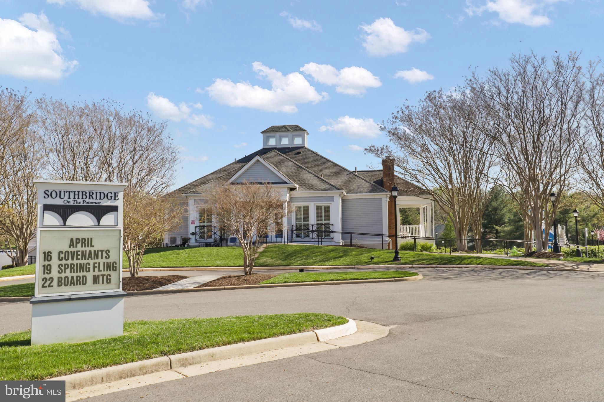 WAYSIDE VILLAGE - Residential