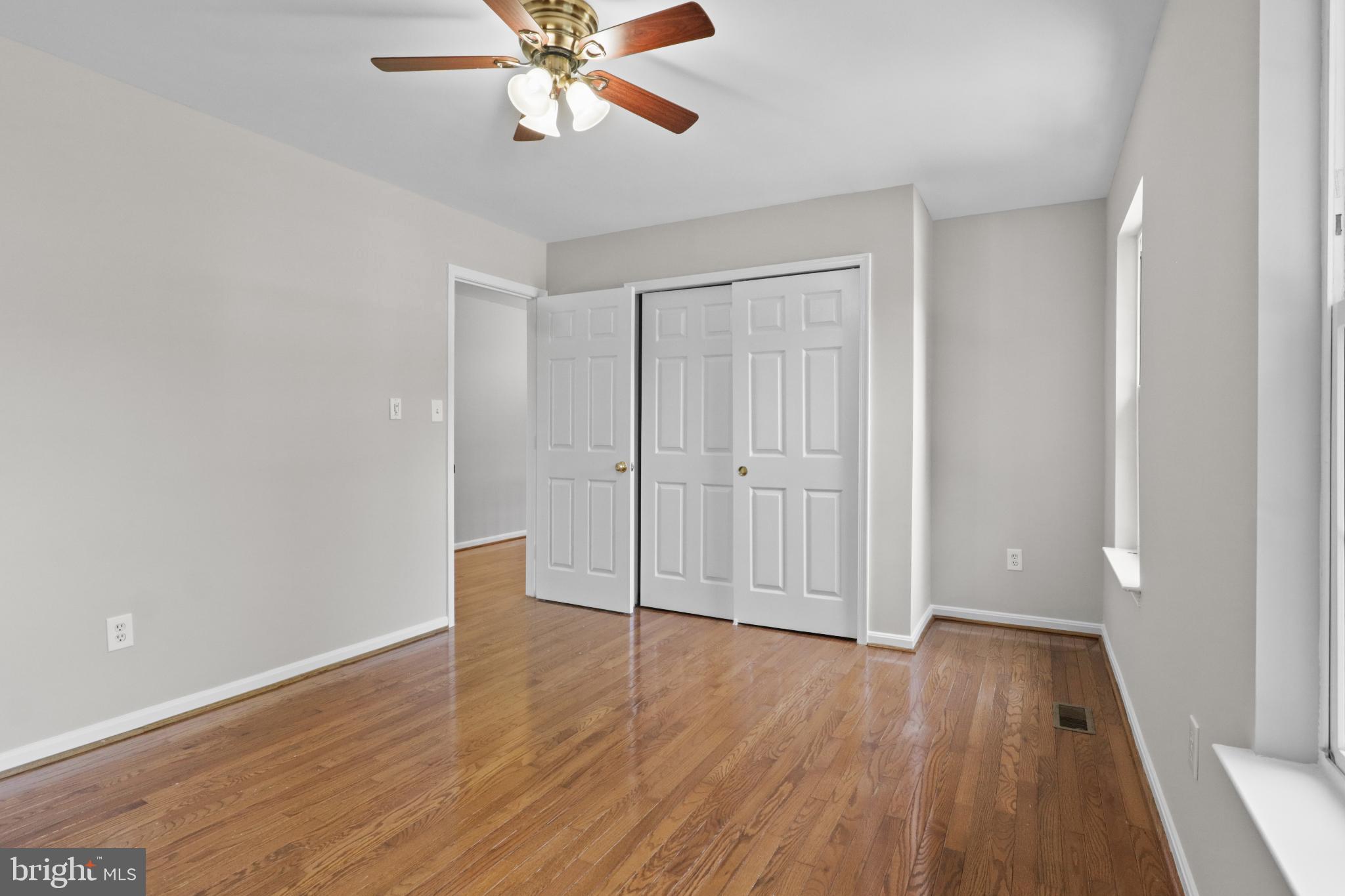 WAYSIDE VILLAGE - Residential