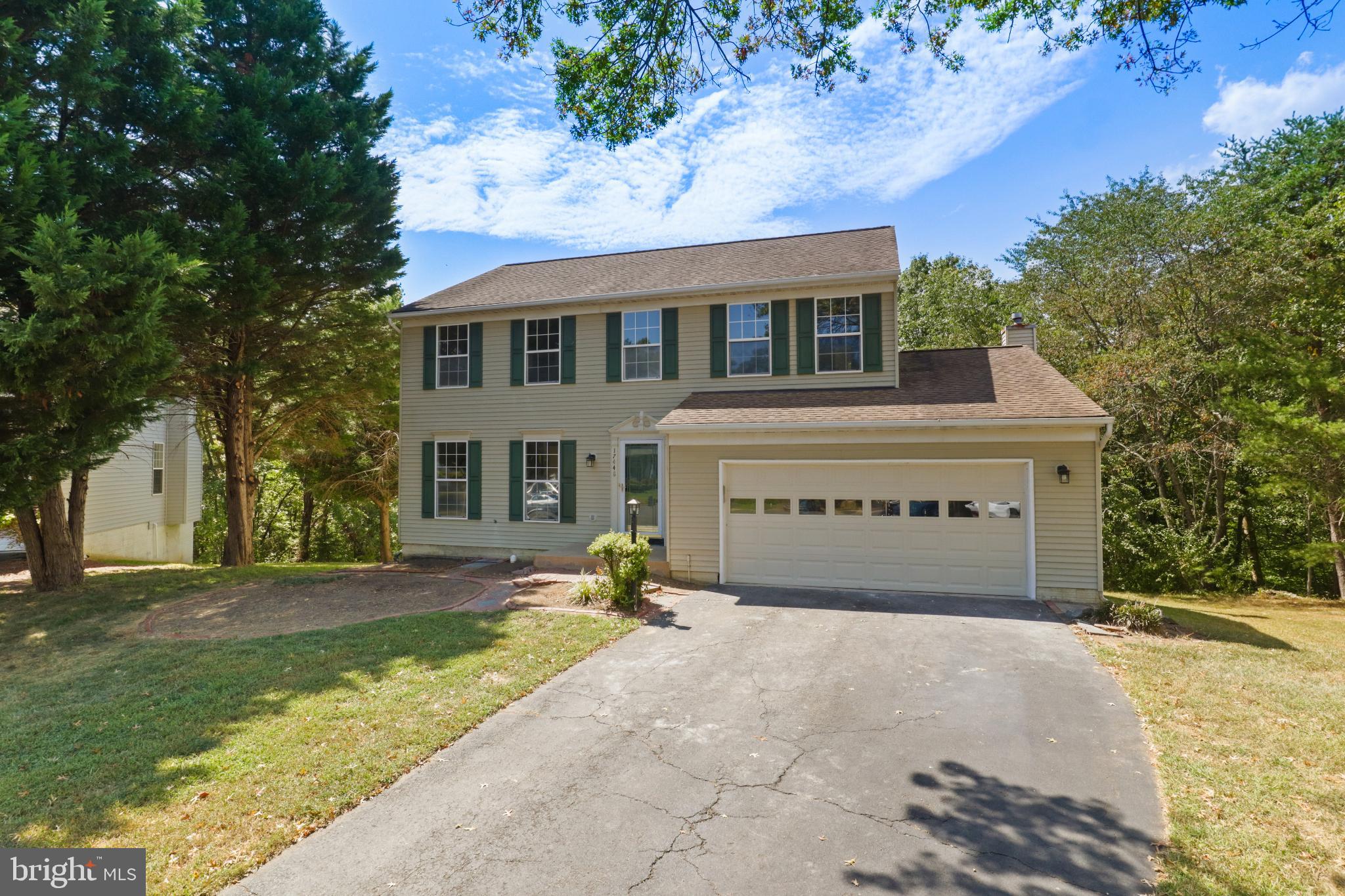 WAYSIDE VILLAGE - Residential