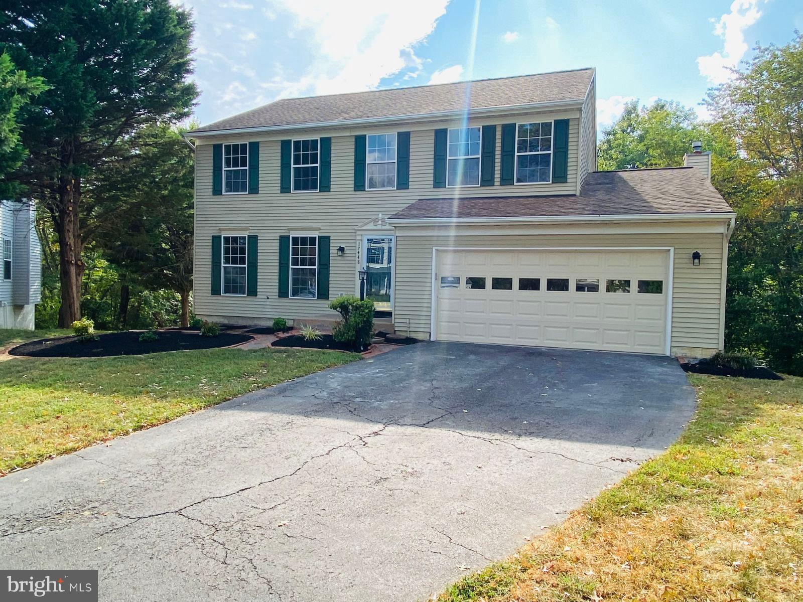 WAYSIDE VILLAGE - Residential