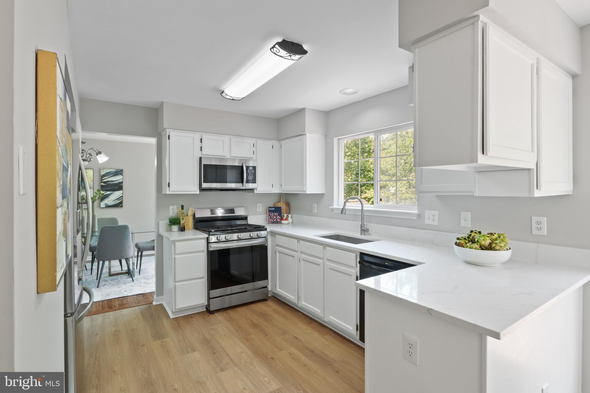 WAYSIDE VILLAGE - Residential