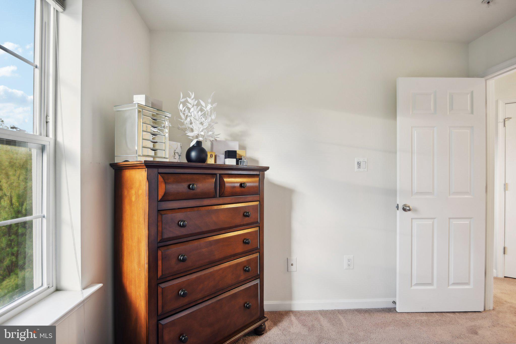 WESTPHALIA ROW - Residential