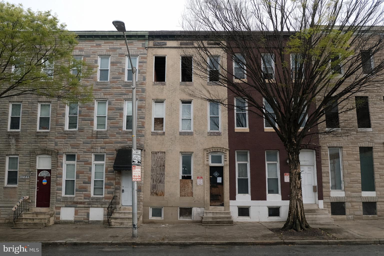 SANDTOWN-WINCHESTER - Residential