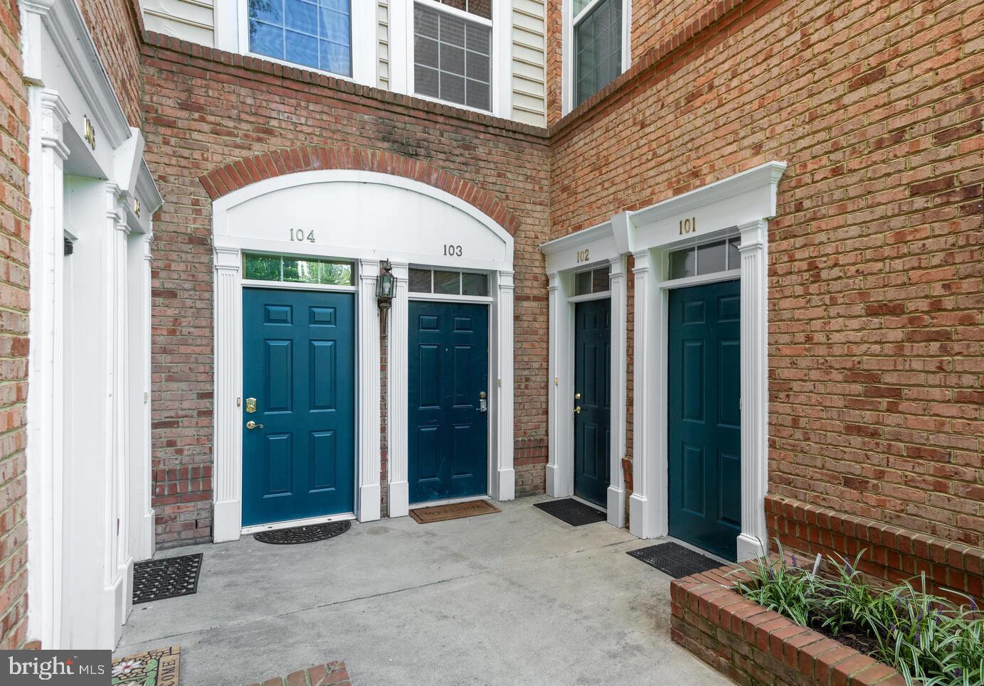 RIDGES AT BELMONT - Residential