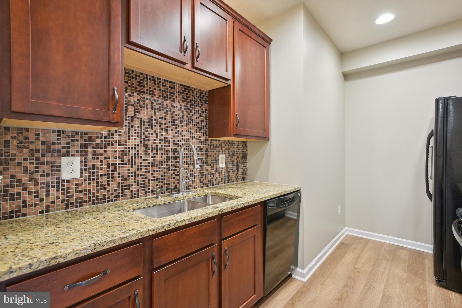 RIDGES AT BELMONT - Residential