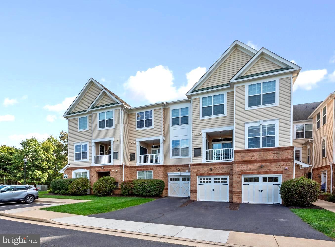 RIDGES AT BELMONT - Residential