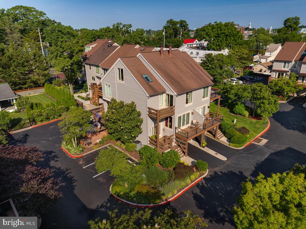 CHESAPEAKE LANDING - Residential