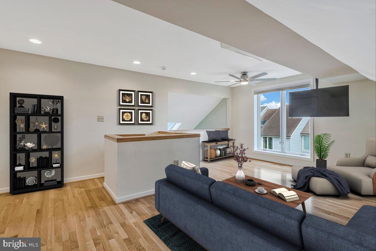 CHESAPEAKE LANDING - Residential