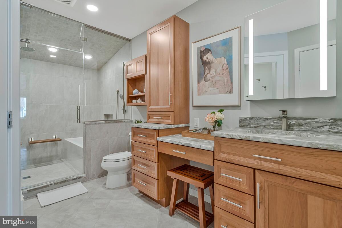 CHESAPEAKE LANDING - Residential