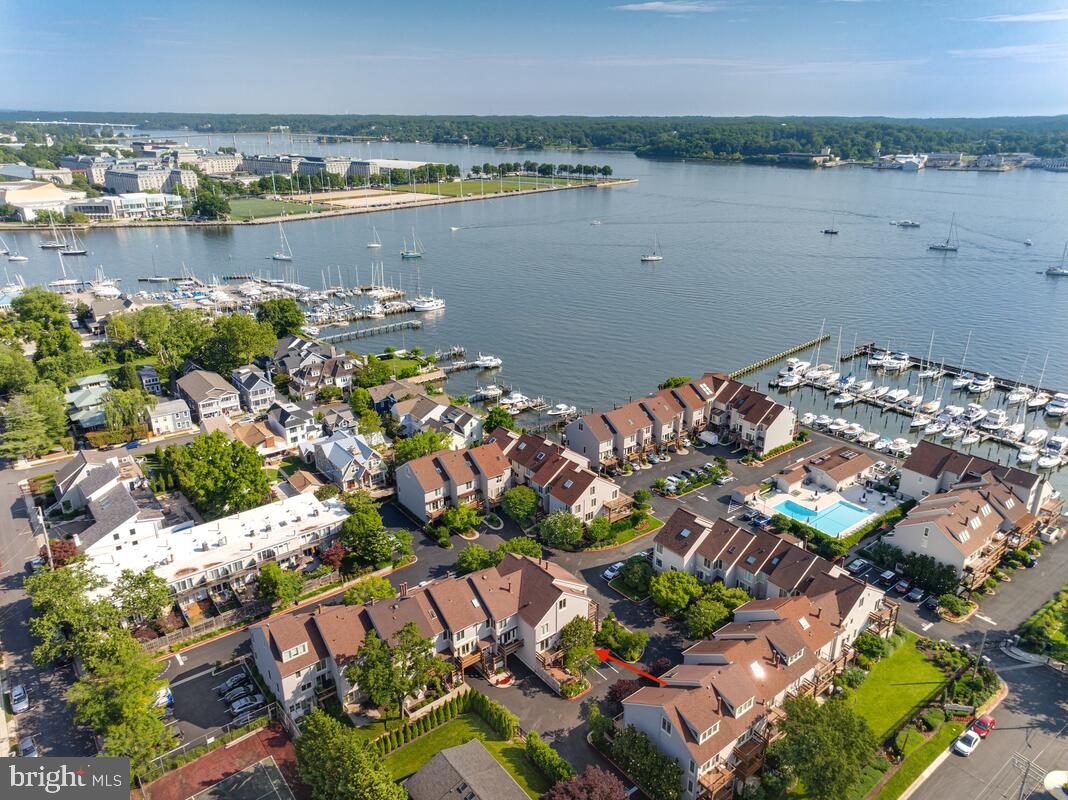 CHESAPEAKE LANDING - Residential