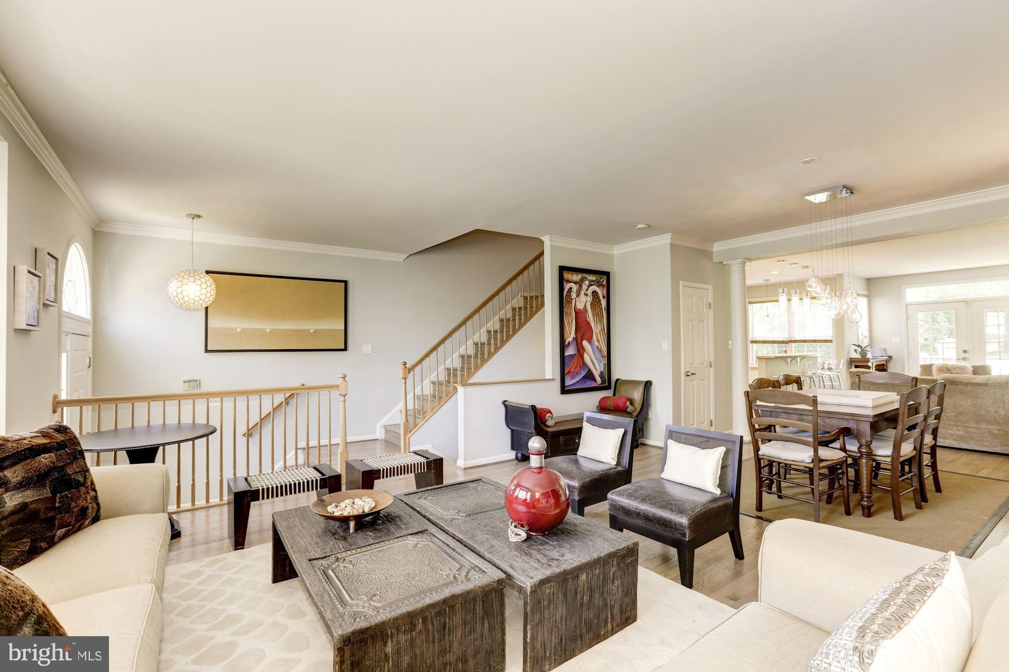 GOVERNORS GROVE - Residential Lease