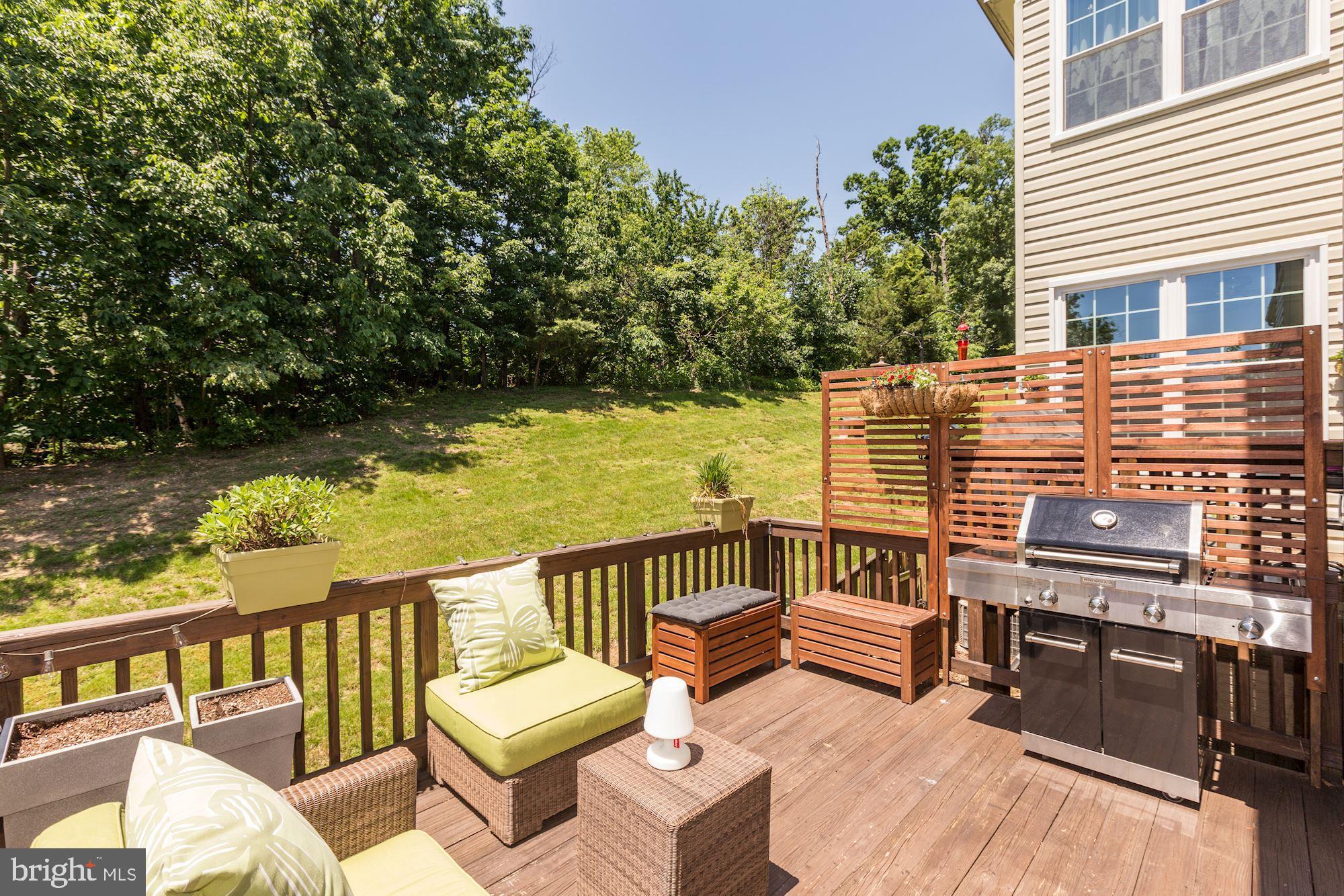 GOVERNORS GROVE - Residential Lease