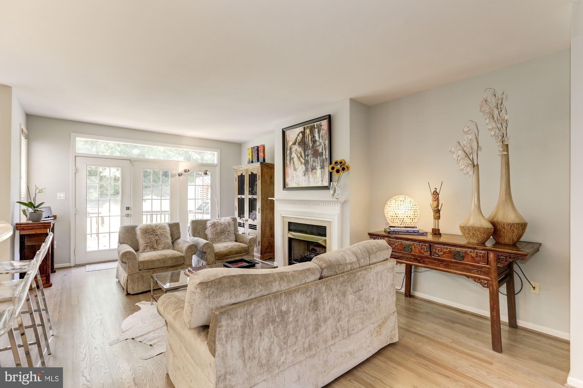 GOVERNORS GROVE - Residential Lease