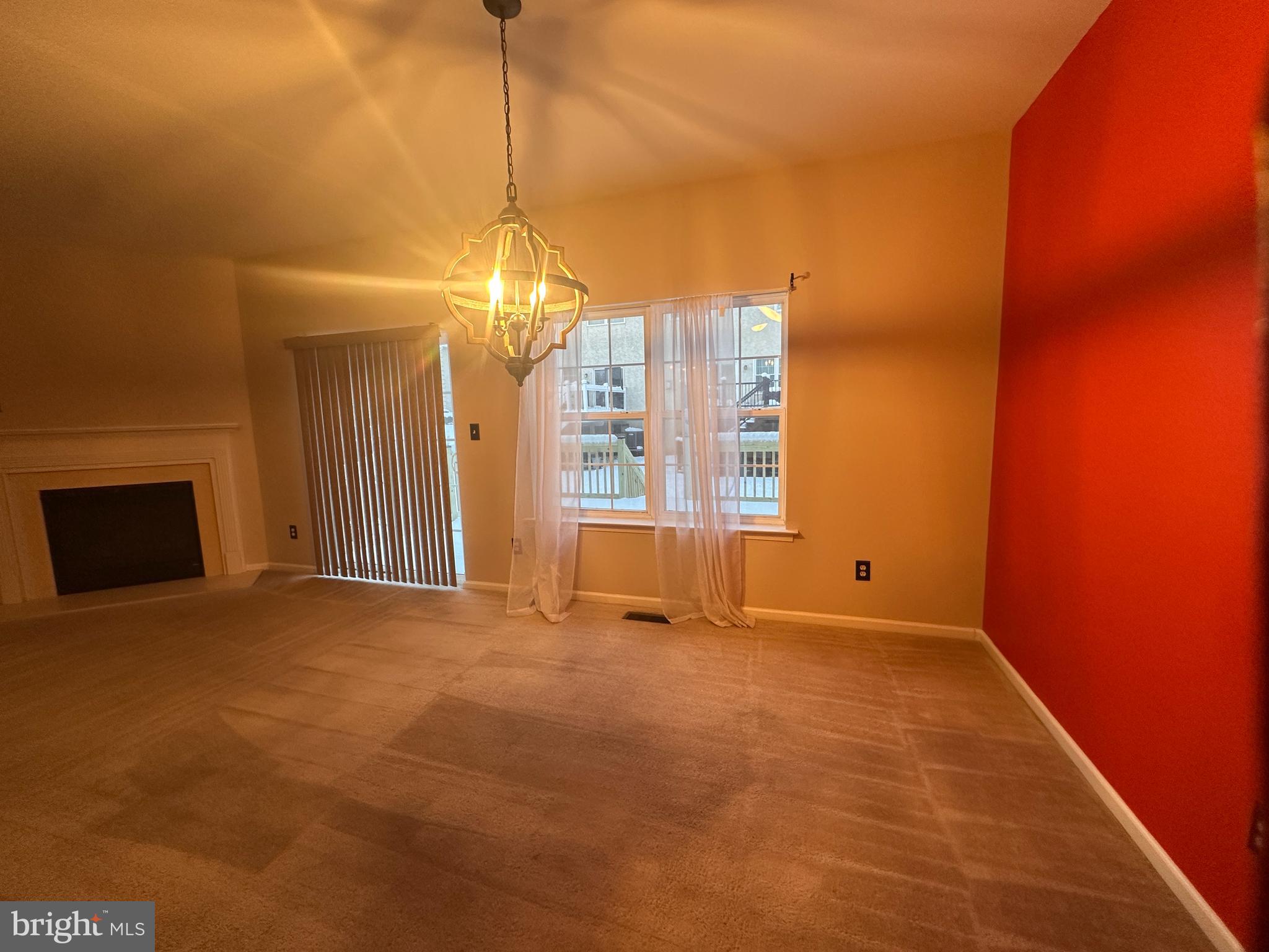 MONROE COURT - Residential Lease