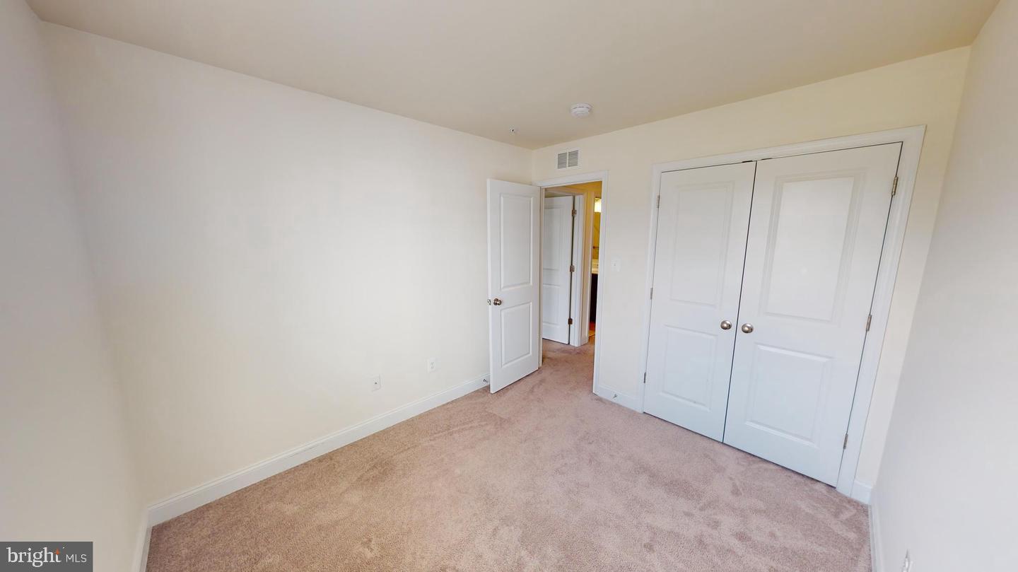 STONEHAVEN - Residential Lease