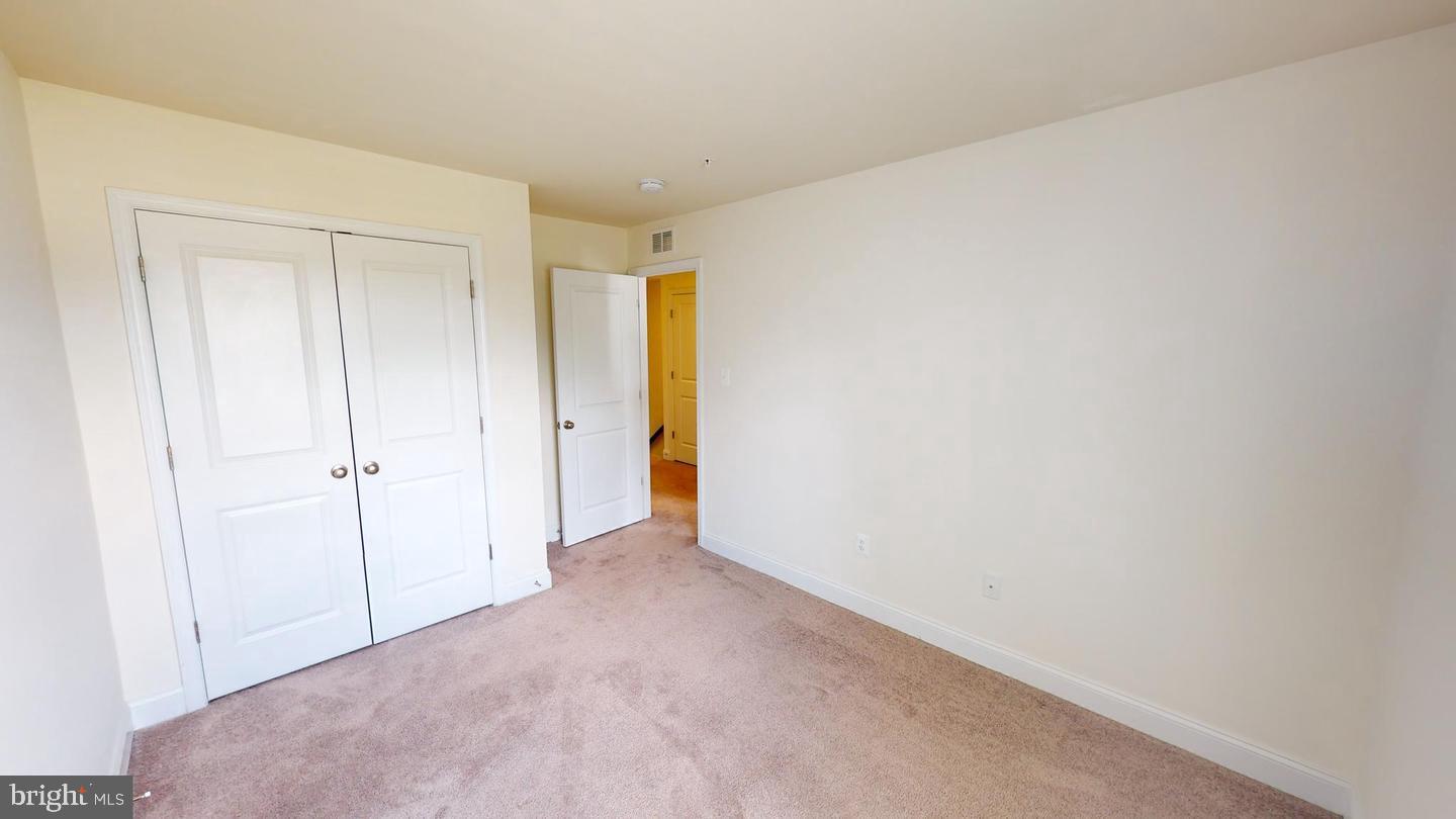 STONEHAVEN - Residential Lease