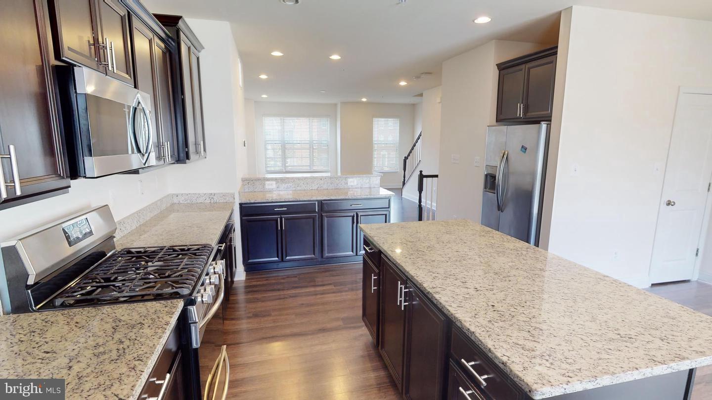 STONEHAVEN - Residential Lease