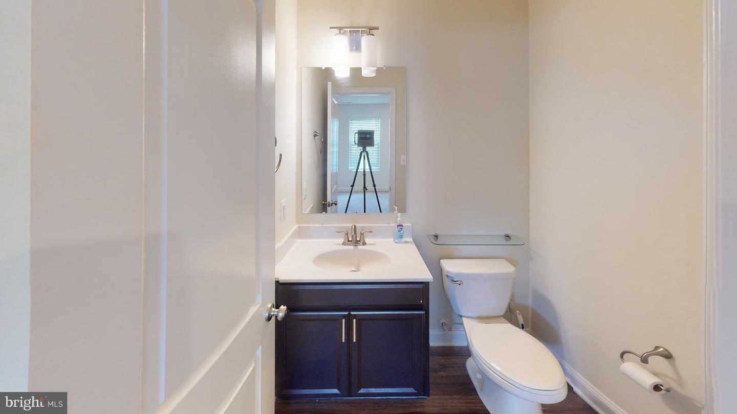 STONEHAVEN - Residential Lease