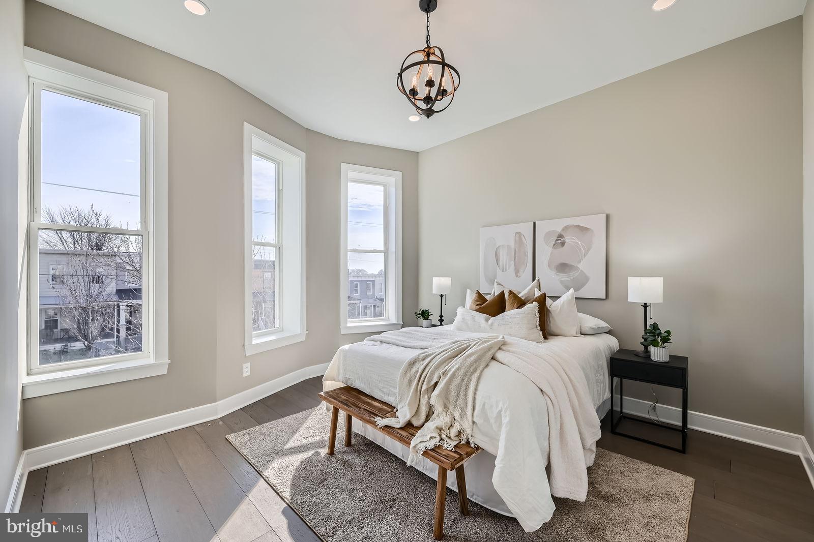 HAMPDEN HISTORIC DISTRICT - Residential