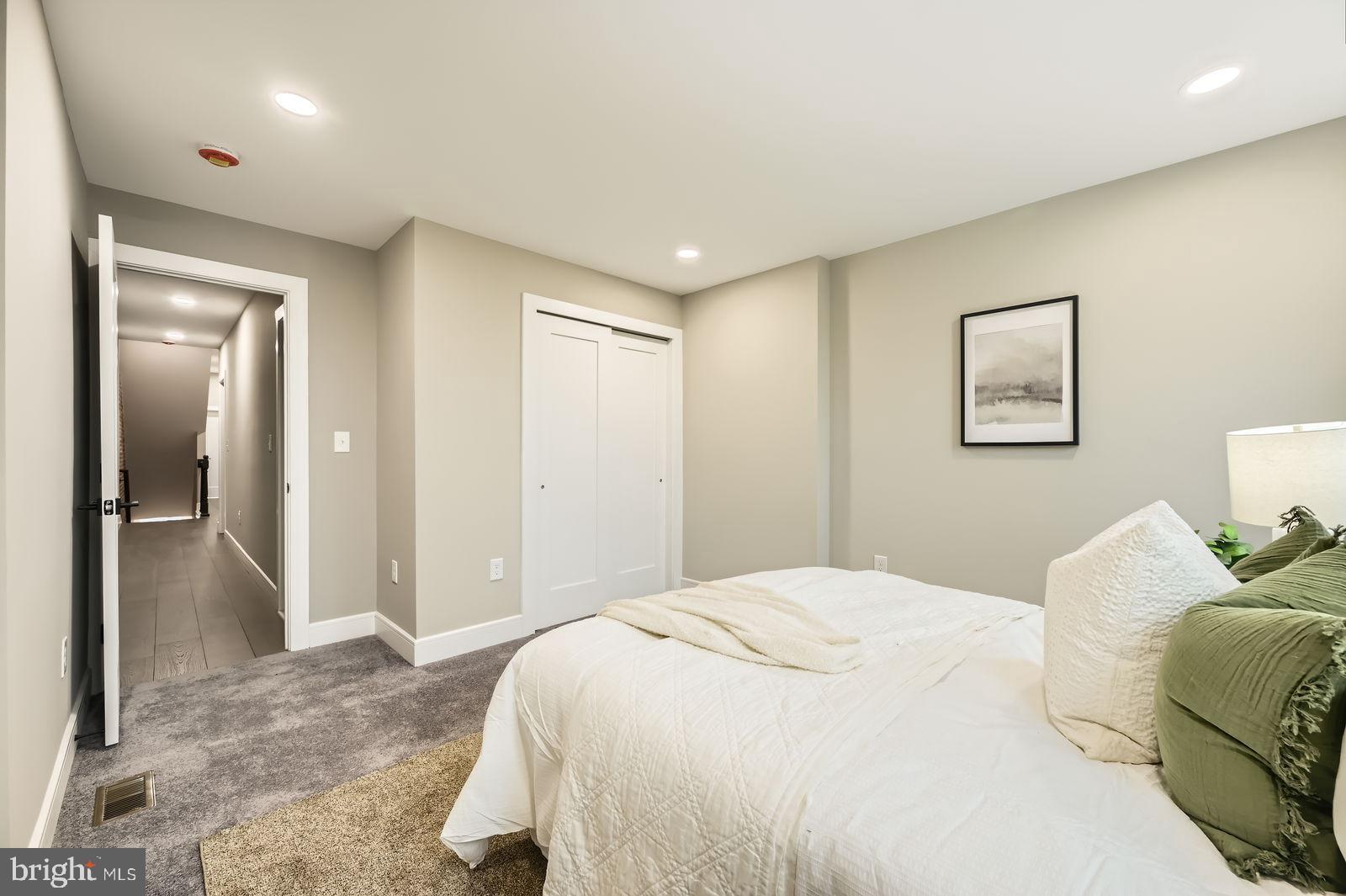 HAMPDEN HISTORIC DISTRICT - Residential