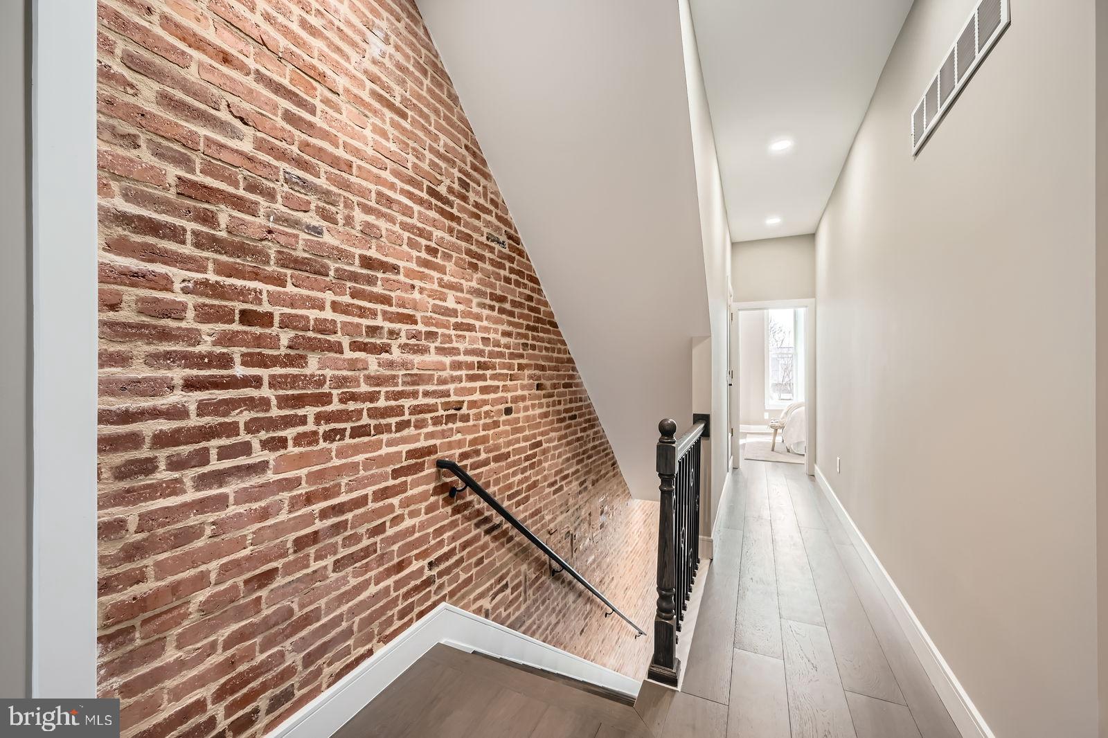 HAMPDEN HISTORIC DISTRICT - Residential