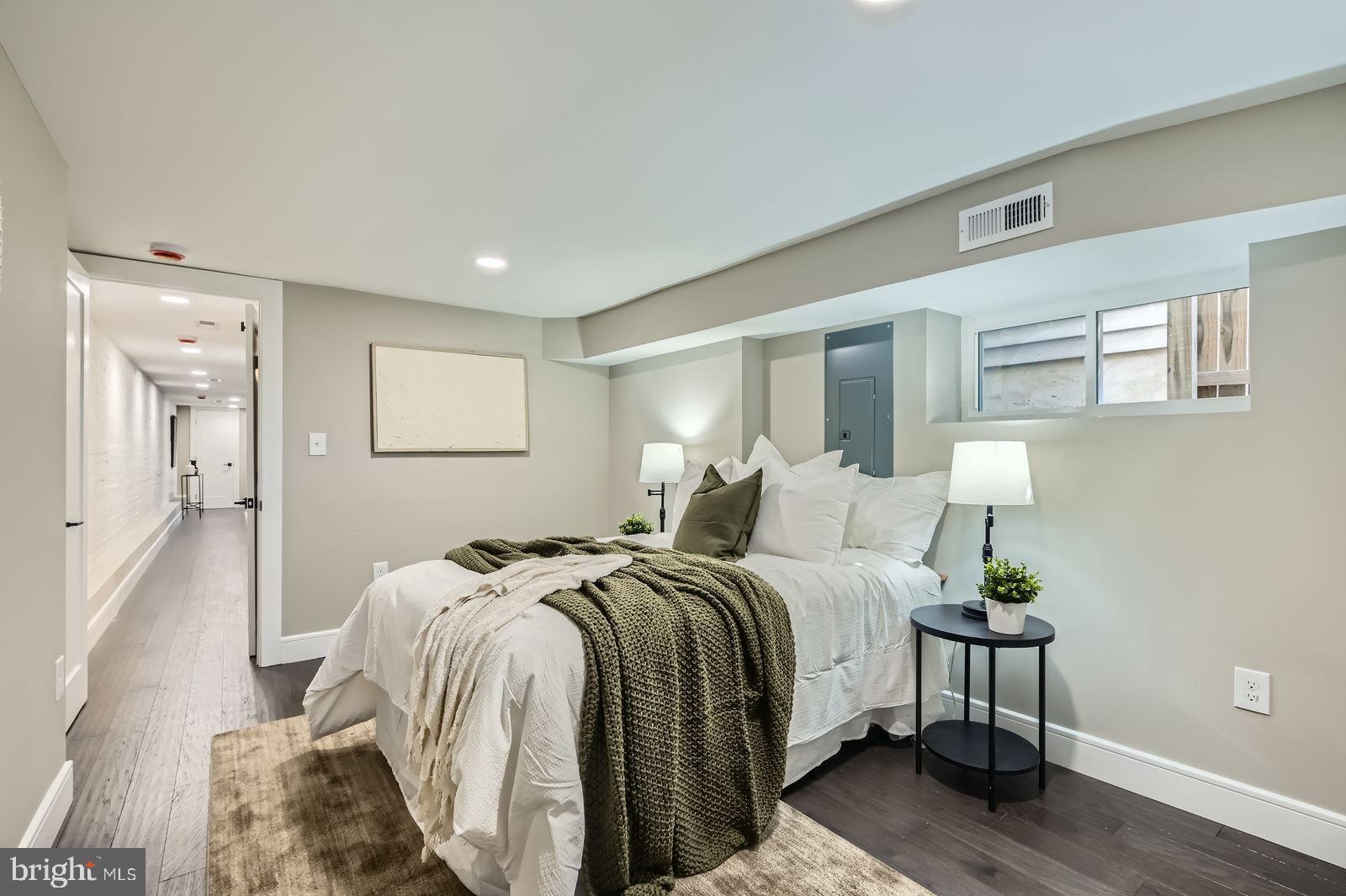 HAMPDEN HISTORIC DISTRICT - Residential