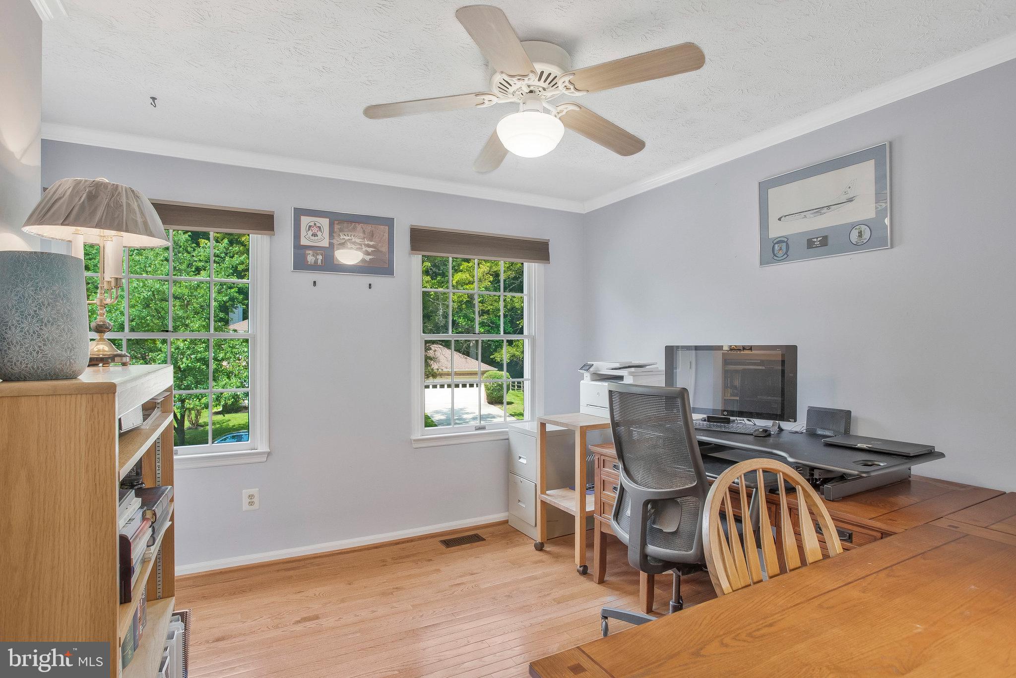 CROFTON WOODS - Residential