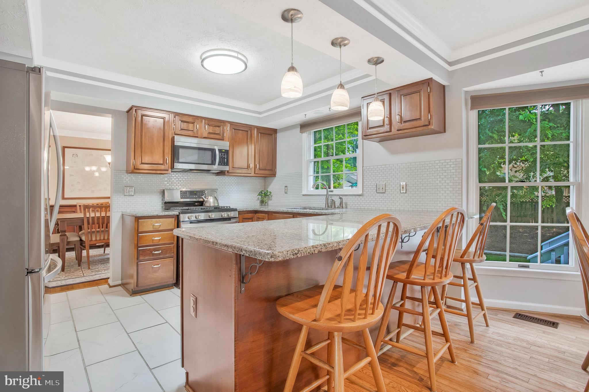 CROFTON WOODS - Residential