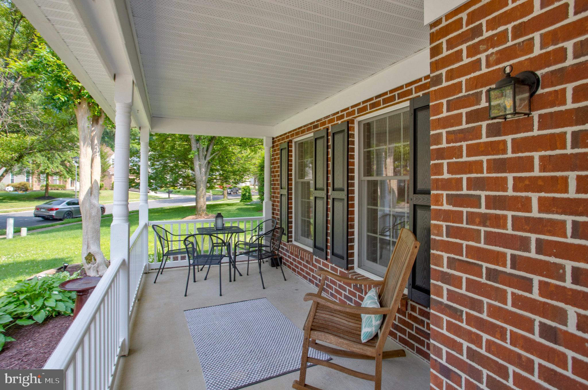 CROFTON WOODS - Residential