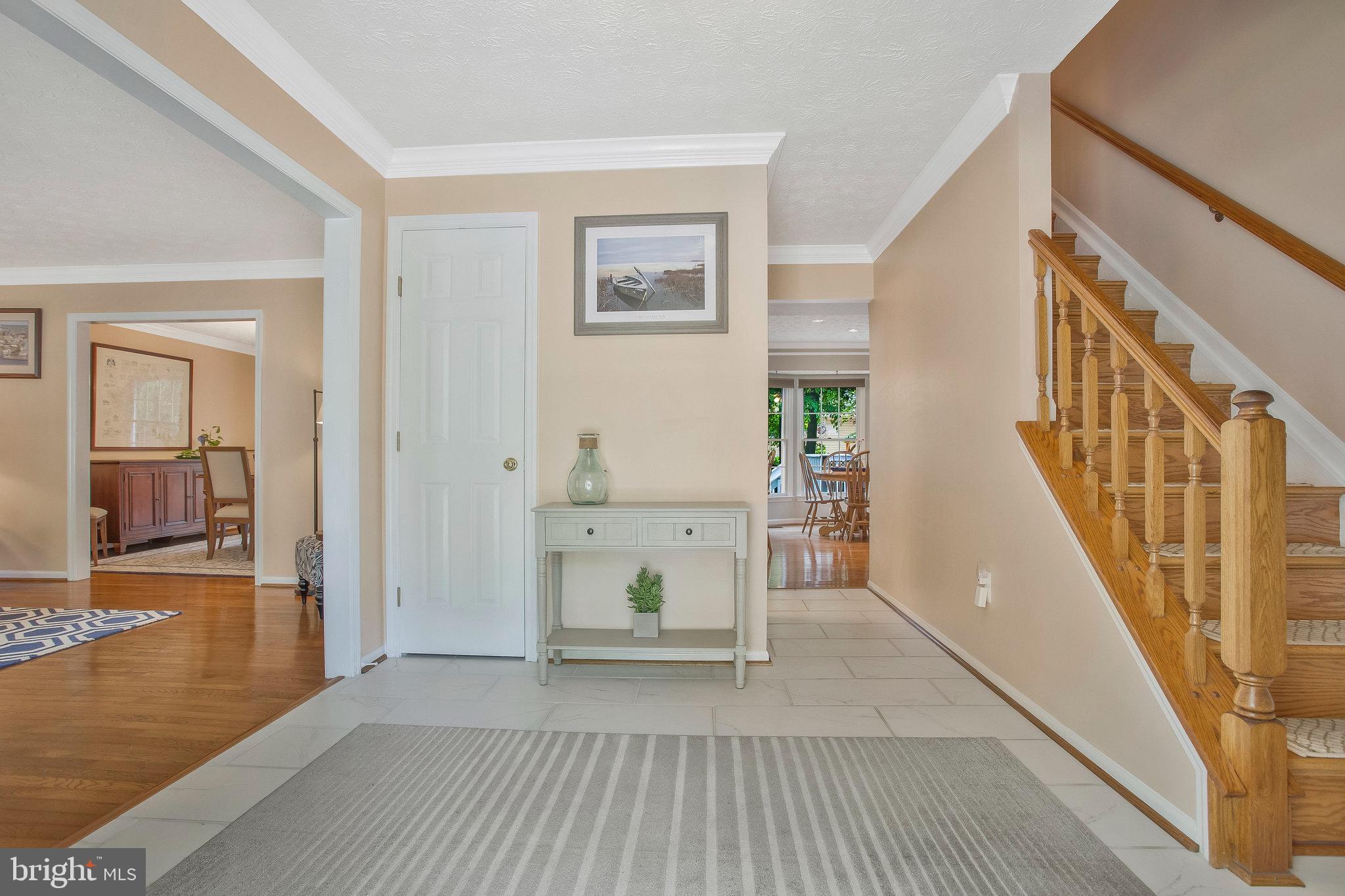 CROFTON WOODS - Residential