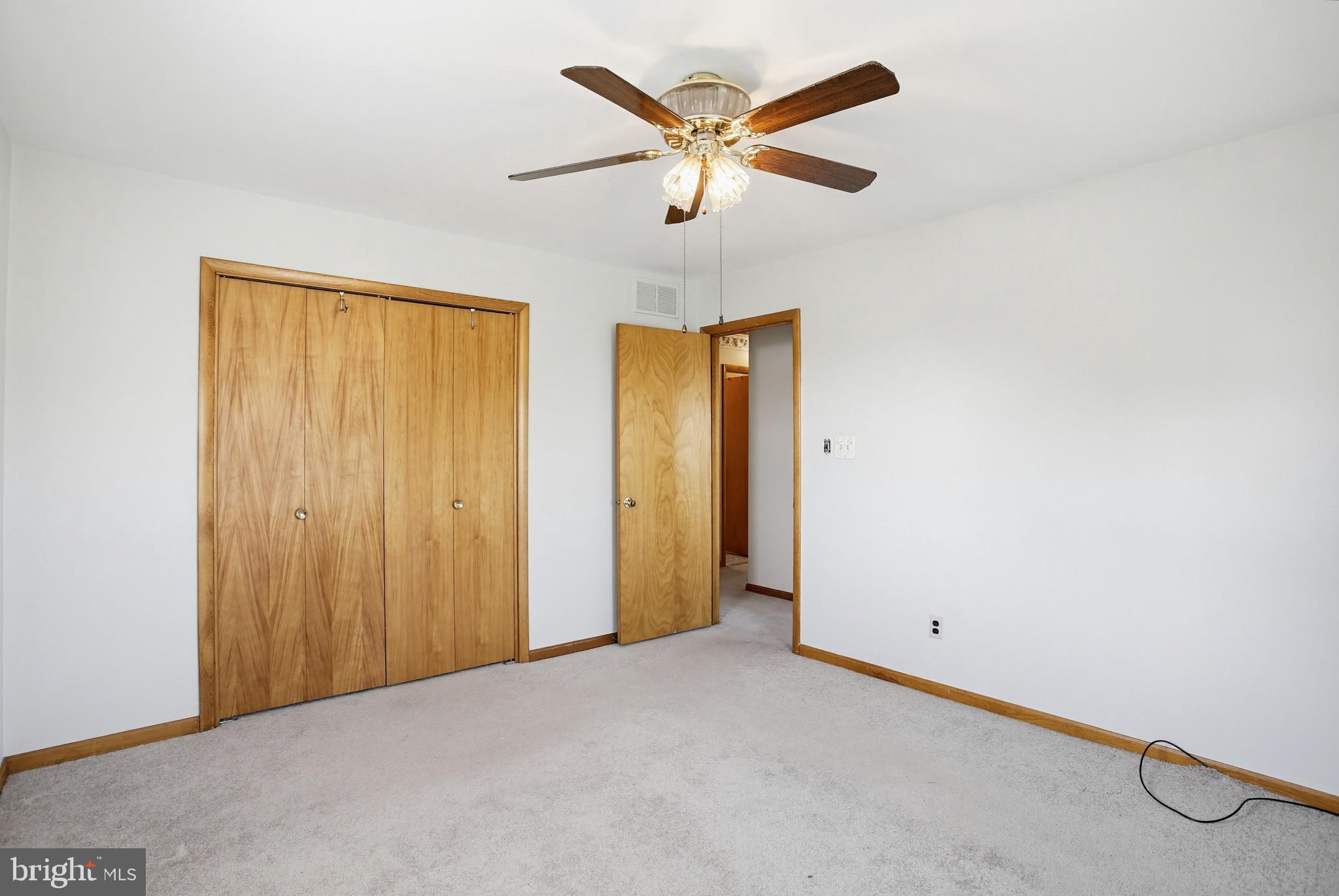 ROSEDALE/CAMELOT - Residential