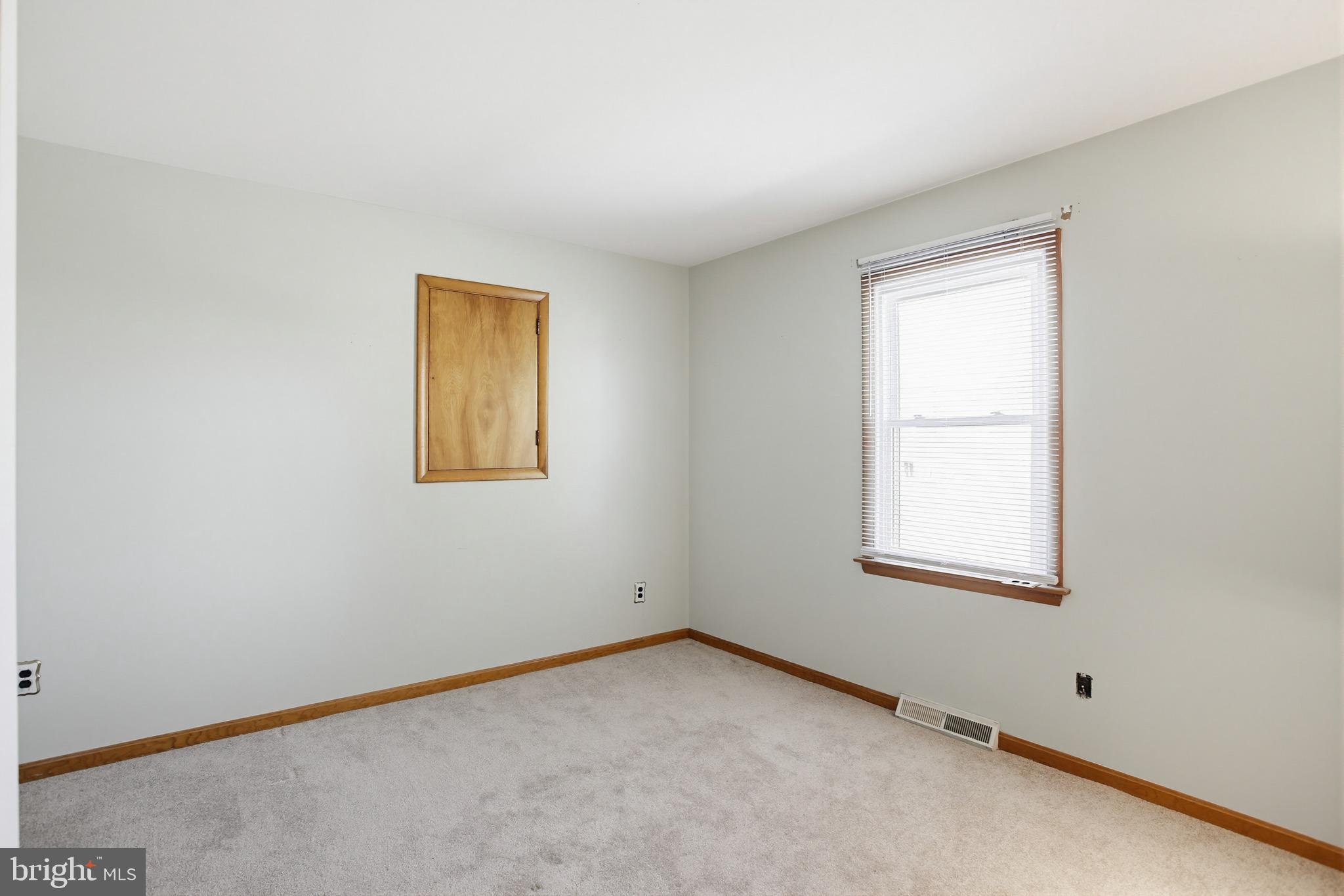 ROSEDALE/CAMELOT - Residential