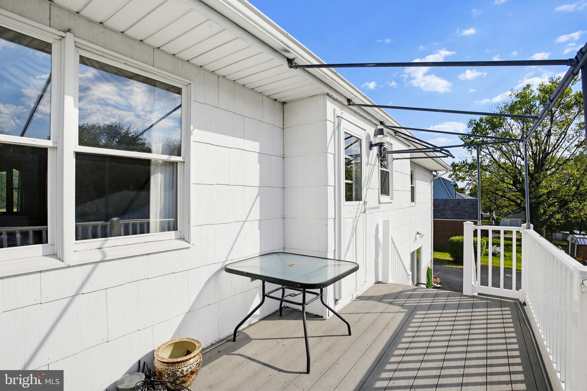 ROSEDALE/CAMELOT - Residential