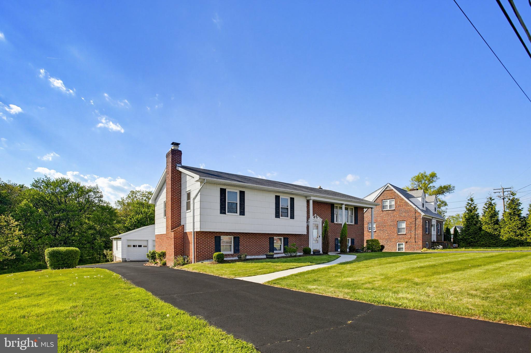 ROSEDALE/CAMELOT - Residential