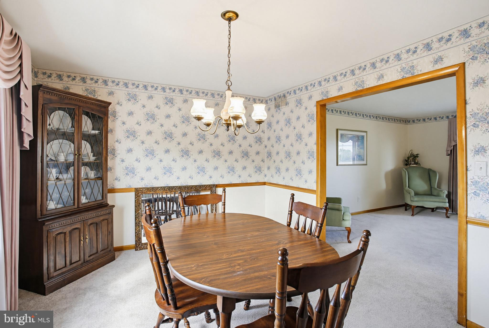 ROSEDALE/CAMELOT - Residential