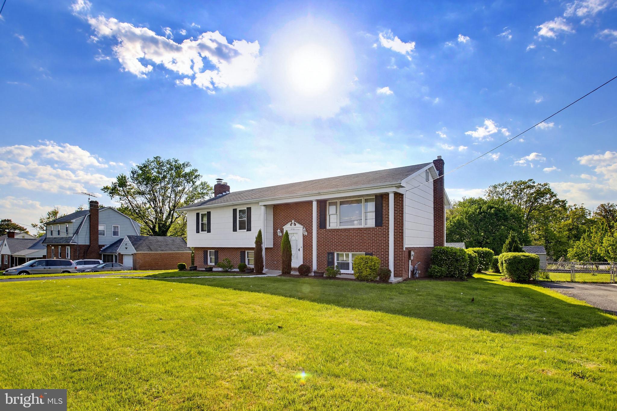 ROSEDALE/CAMELOT - Residential