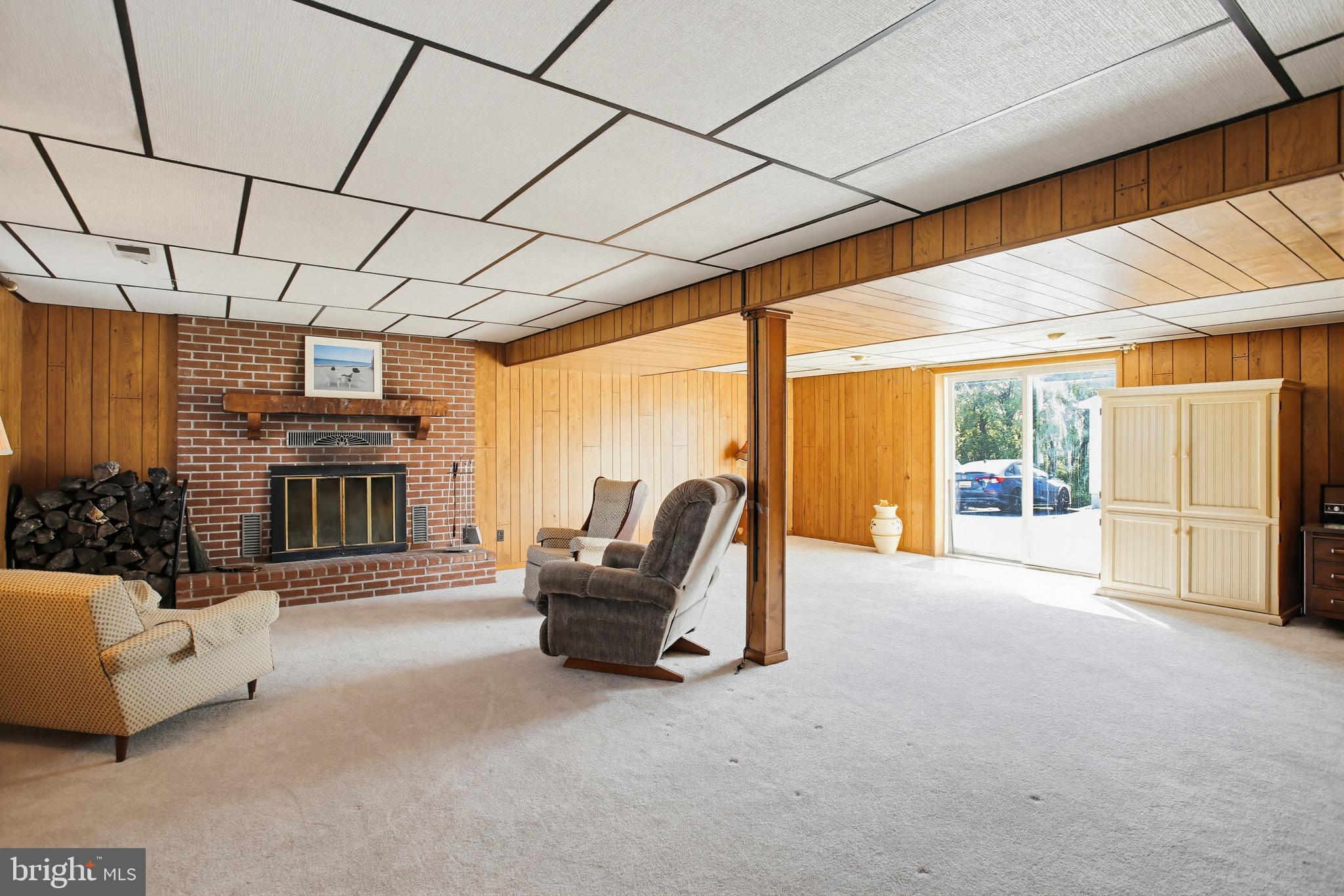 ROSEDALE/CAMELOT - Residential