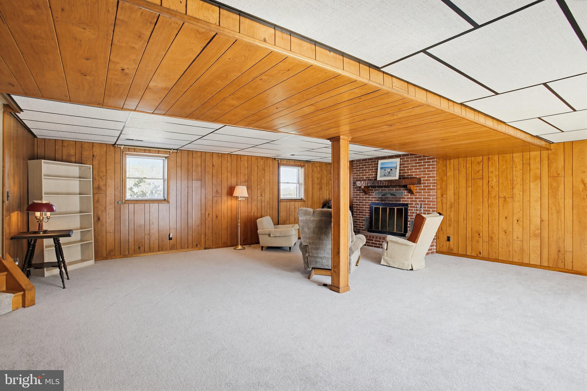 ROSEDALE/CAMELOT - Residential