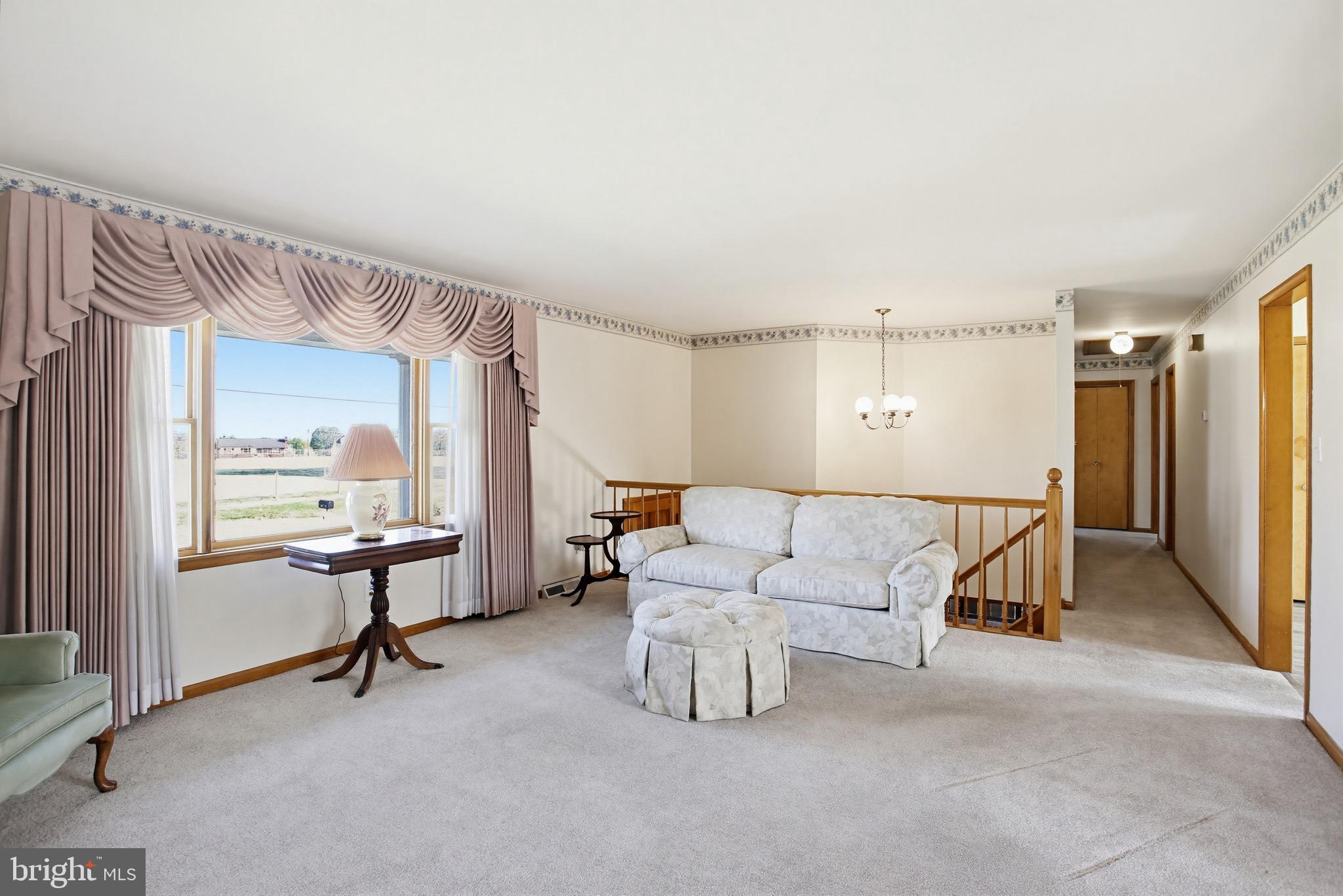 ROSEDALE/CAMELOT - Residential
