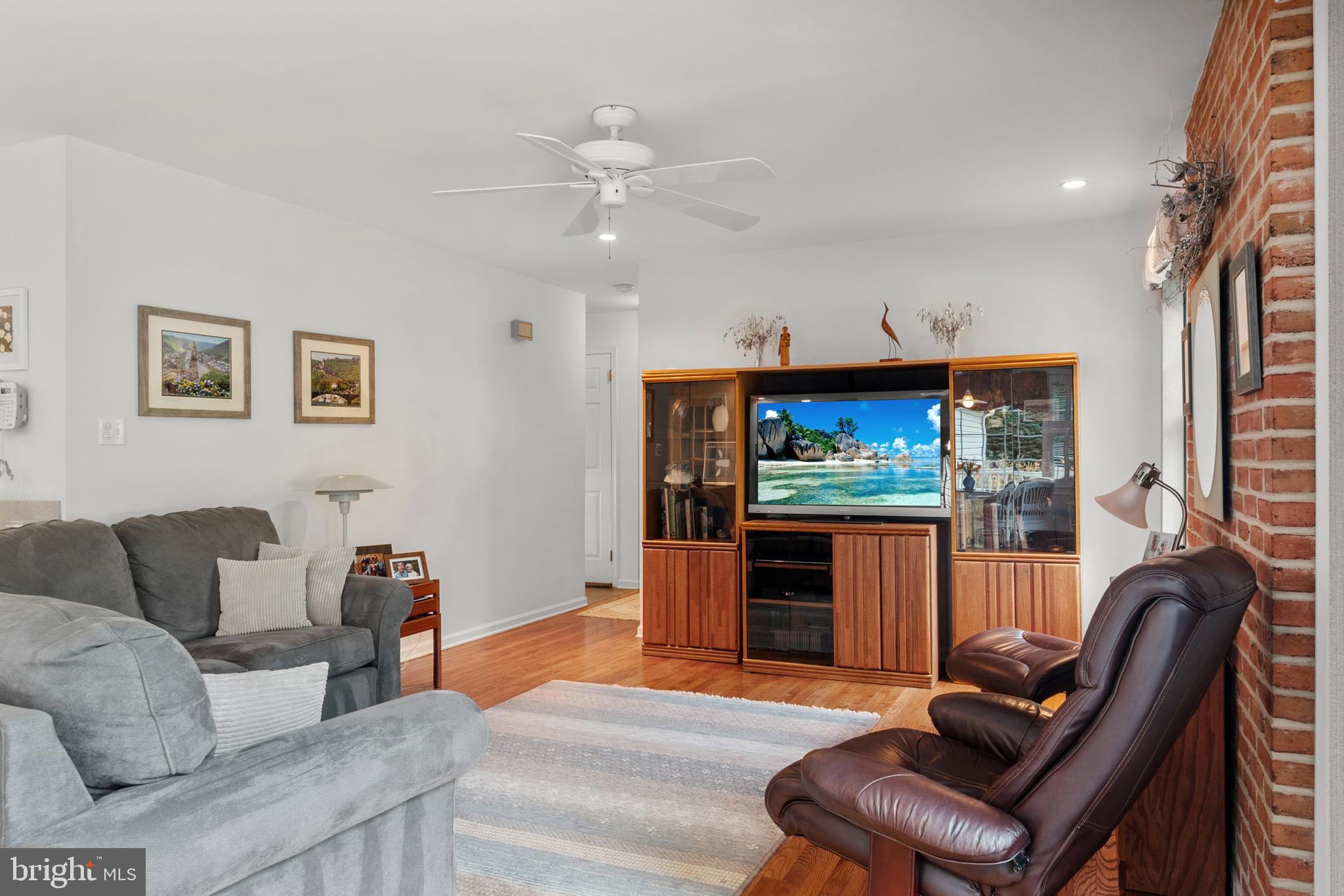 PLUMLY FARMS - Residential