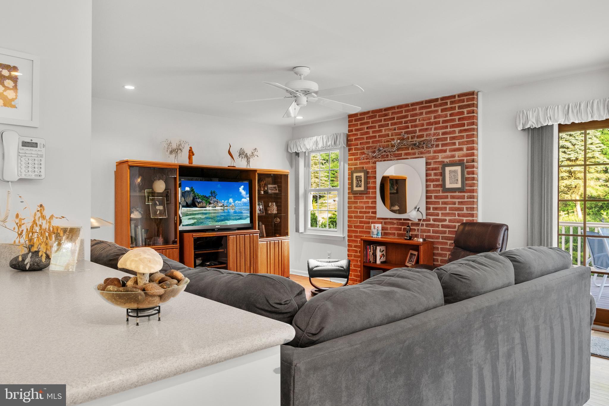 PLUMLY FARMS - Residential