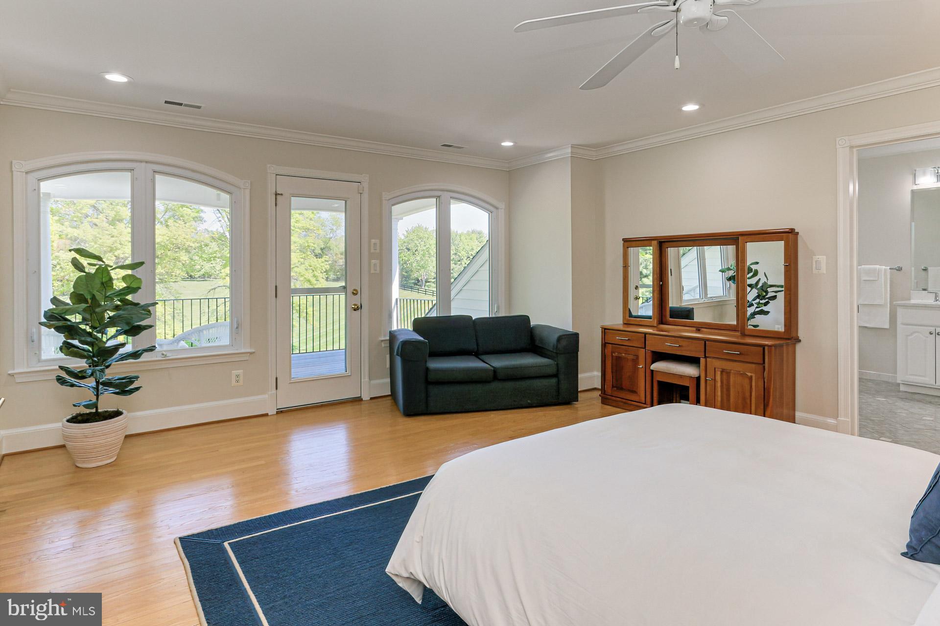 FERGUSON KNOLLS - Residential