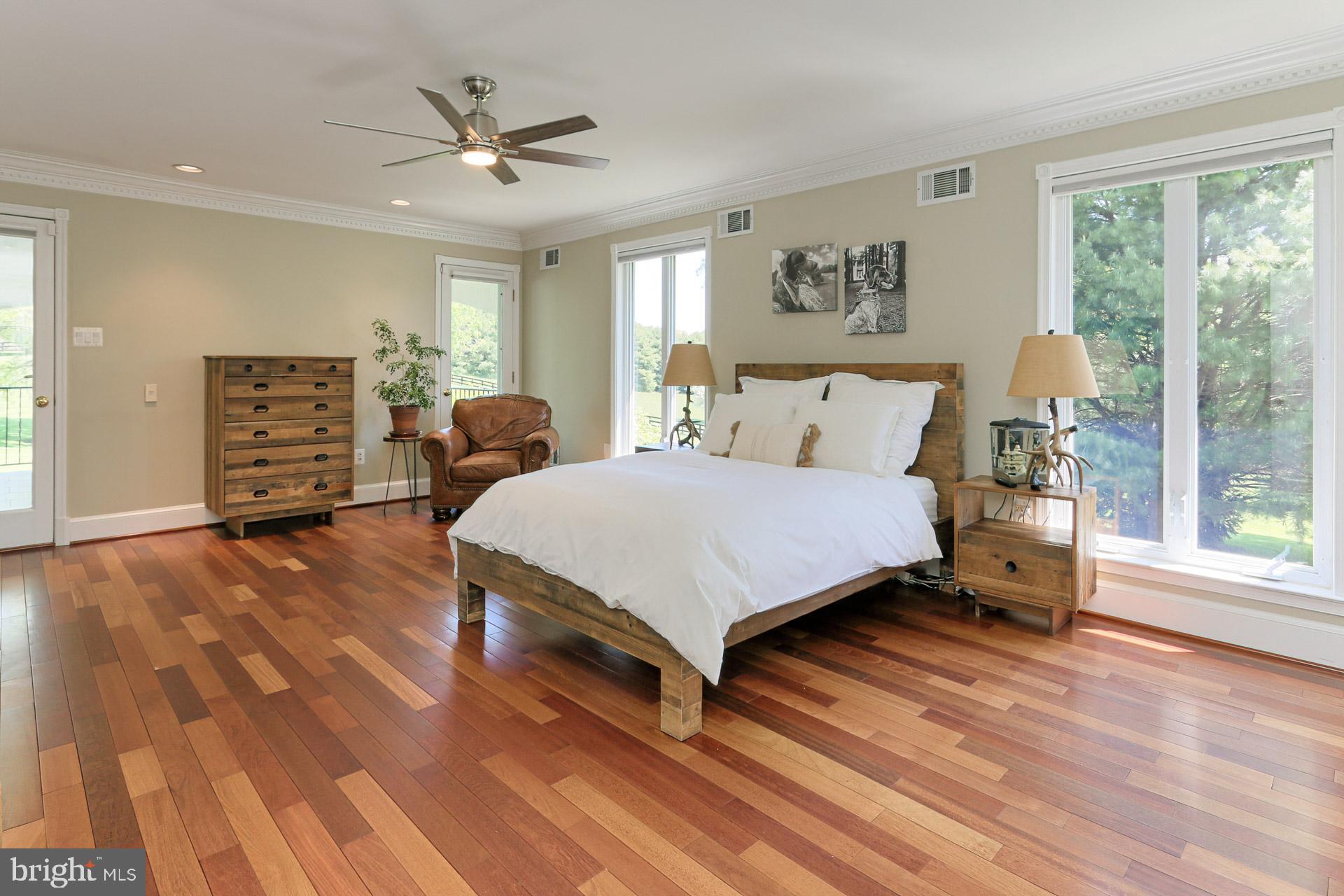 FERGUSON KNOLLS - Residential