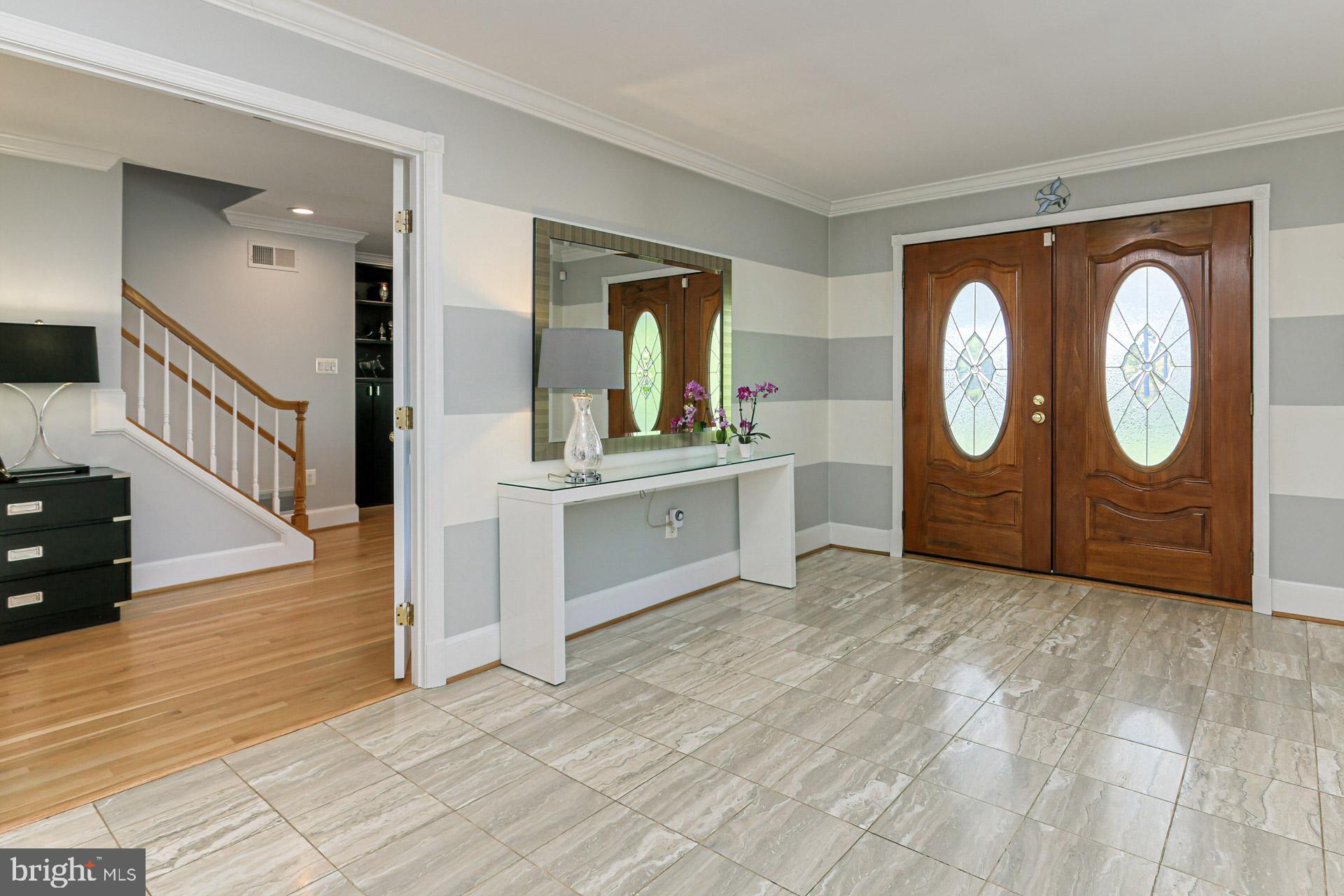 FERGUSON KNOLLS - Residential