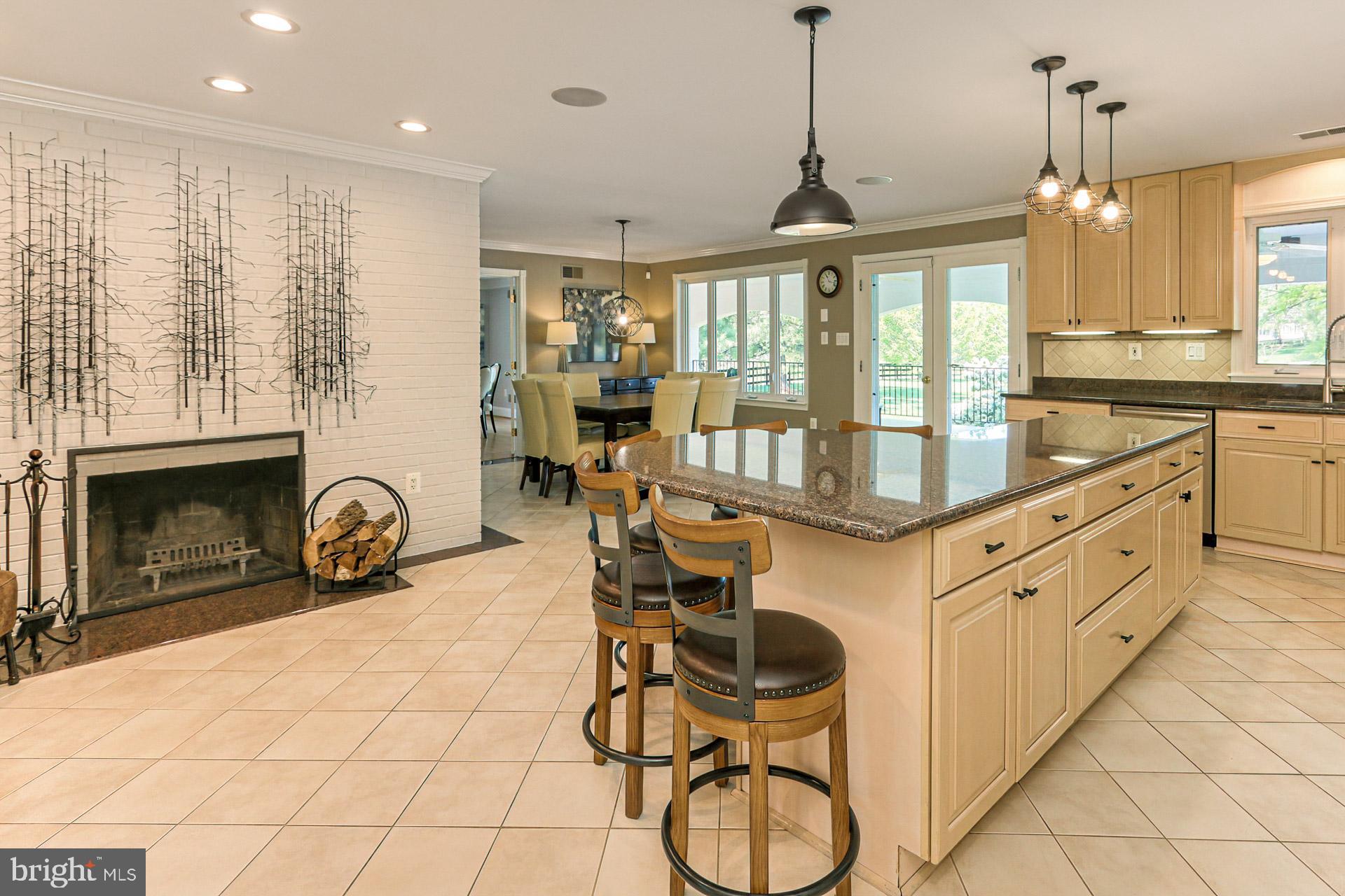 FERGUSON KNOLLS - Residential