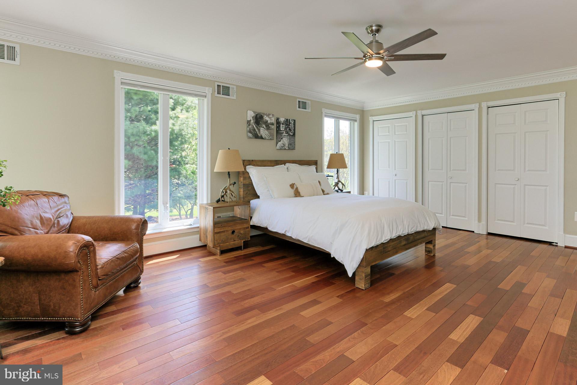 FERGUSON KNOLLS - Residential