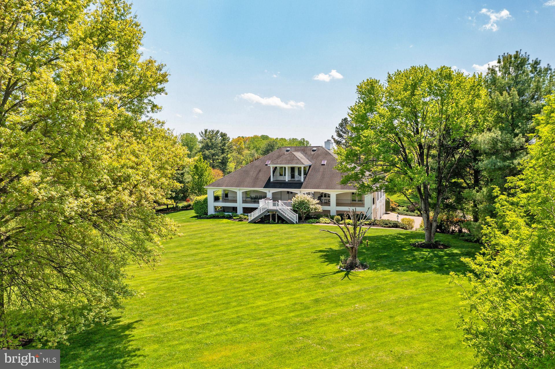 FERGUSON KNOLLS - Residential