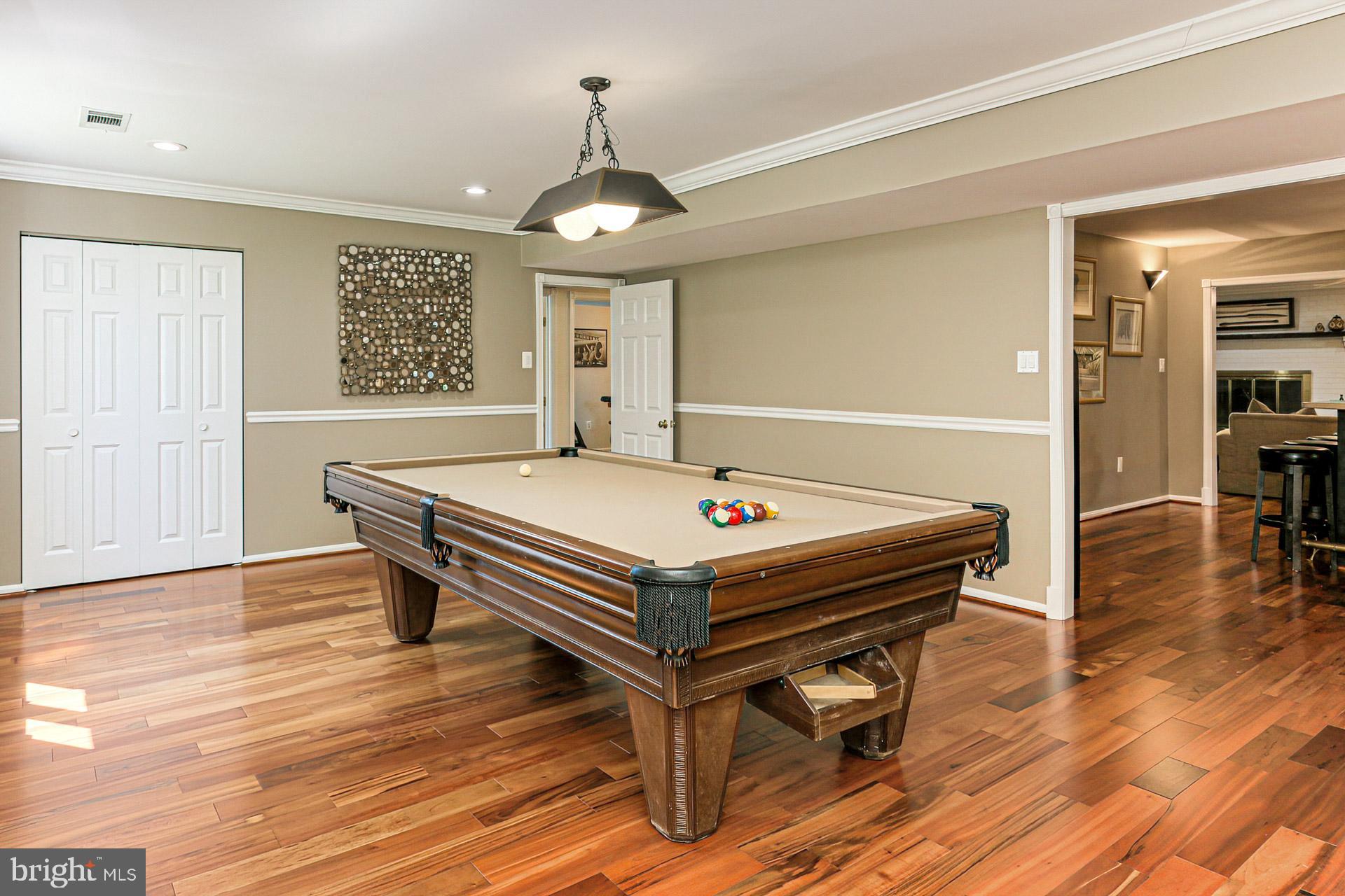 FERGUSON KNOLLS - Residential