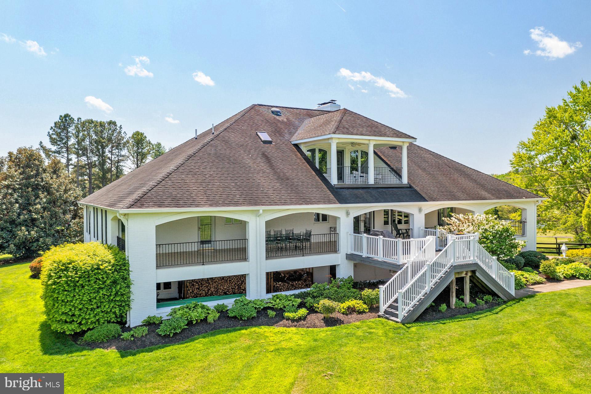 FERGUSON KNOLLS - Residential